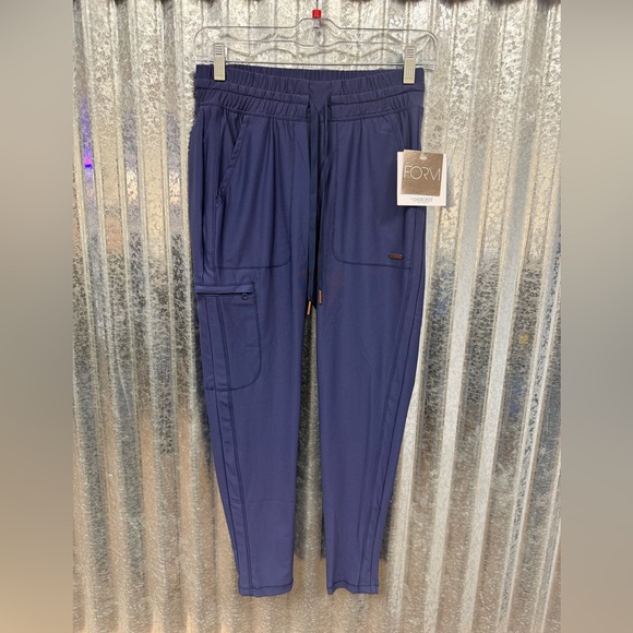 Cherokee Pants - Cherokee FORM/Tapered Leg pant/Women’s/Navy/Size XXS Petite